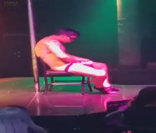 Pole Dancing Stripper (HQ)