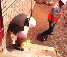 Builder Gets Pantsed 
