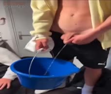 Bucket Piss