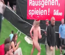 Assault Course Streaker 