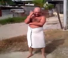 Man Loses His Towel