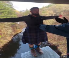 Kilt Bungee