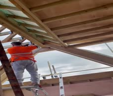 Builder Pantsed
