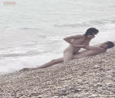 Beach Wrestle