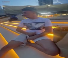 Public Wank