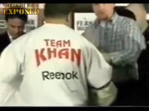 Amir Khan's Naked Weigh-In 